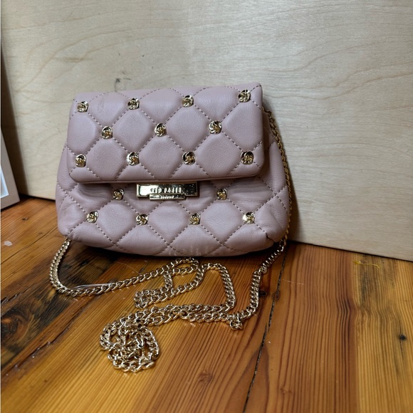 Ted Baker London Quilted Blush Pink Crossbody with Gold Chain - Picture 2 of 10